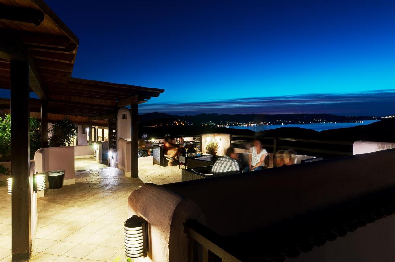 Hotel Li Graniti Baja Sardinya Dış mekan fotoğraf